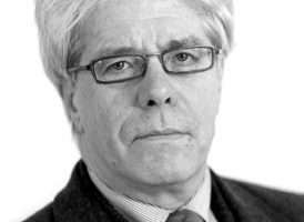 Ian 9 MONO SMALLER unstripp