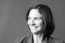 Anne Waltham black and white03