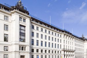 33 Grosvenor Place, London