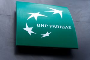 BNP Paribas sign