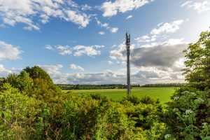 Phone mast_credit_shutterstock_Jevanto Productions_1418789045