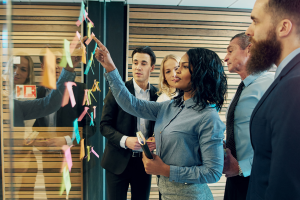 PW050822_diversity at work_shutterstock_635021405_cred Ground Picture