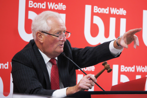 Bond Wolfe auctioneer Graham Carter