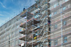 PW10223_building remediation_shutterstock_1650999718_cred Firn