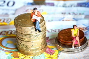 Pay gap_credit_shutterstock_ian johnston_488107402