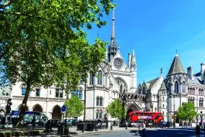 Royal-Courts-of-Justice-shutterstock_1411157162-JJFarq-300x200.webp