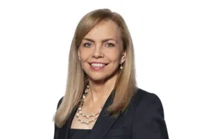 Helen Steers headshot