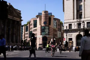 CGI of the new No. 1 Poultry Prow entrance