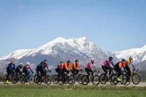 Cyclists on route to Mipim