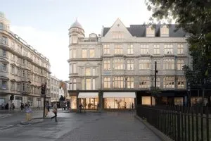 1-12-Magdalen-Street_Credit-PerkinsWill-300x200.webp