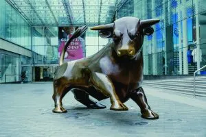 Bullring-bull-statue-shutterstock_2549468363-Clare-Louise-Jackson-300x200.webp