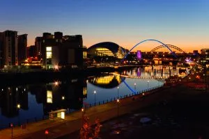 Newcastle-Sage-and-Baltic-night-shutterstock_89706643-Dave-Head-300x200.webp