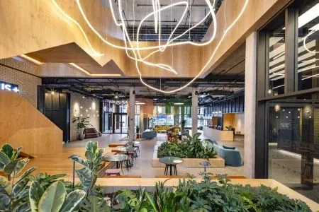Vertus lobby