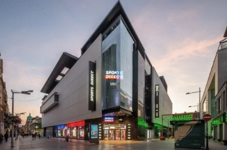 Sports Direct Dublin. Credit: Joas Souza